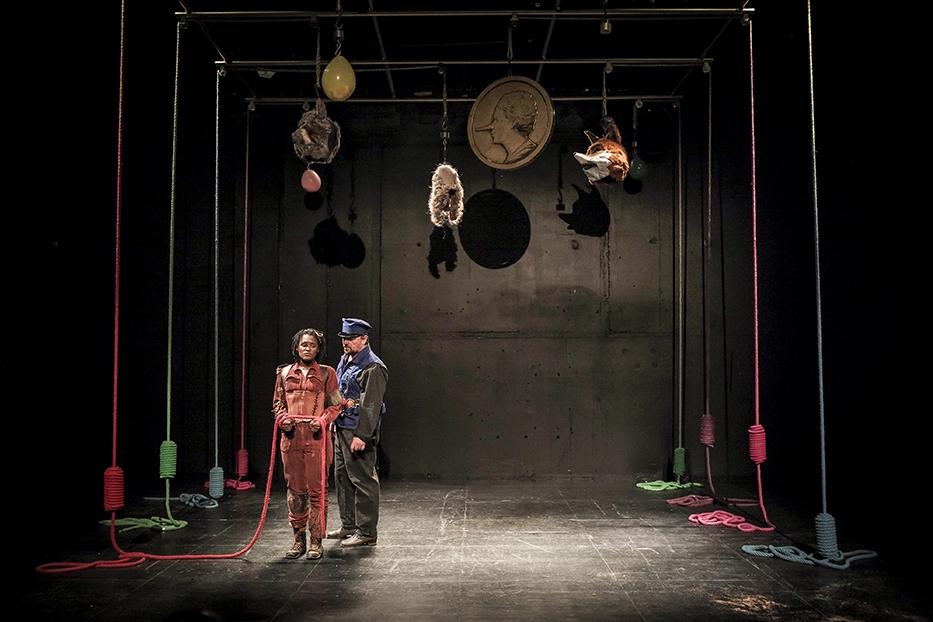 Comedie Française Pinocchio créature 6 ©Vincent Pontet