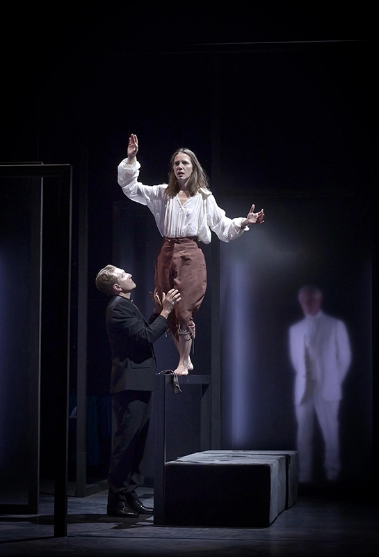 Comedie Française Theatre du Vieux Colombier Gabriel 2 ©Vincent Pontet